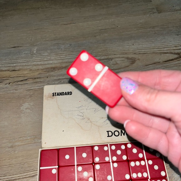 Vintage PUREMCO Dominoes - Hard, Durable, Marblelike Complete Set of 28 Tiles - Picture 4 of 5